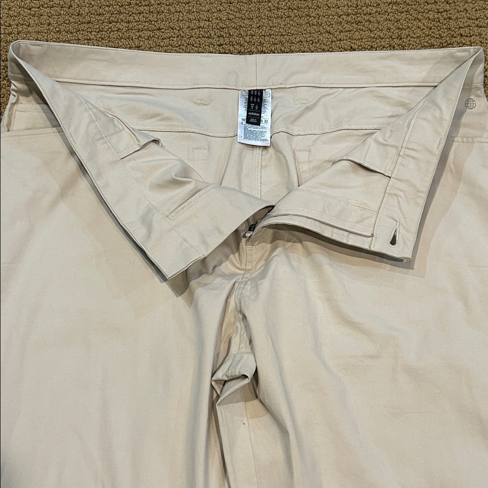 Adidas Men's Go-To- Five-Pocket Tapered Fit Golf Pants size 38 W/ 32 L Cream - Picture 5 of 16